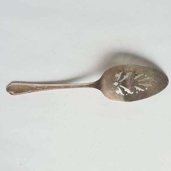 WMA Rogers a 1 Plus Oneida Cake Server Silver Plated - Picture 7 of 9